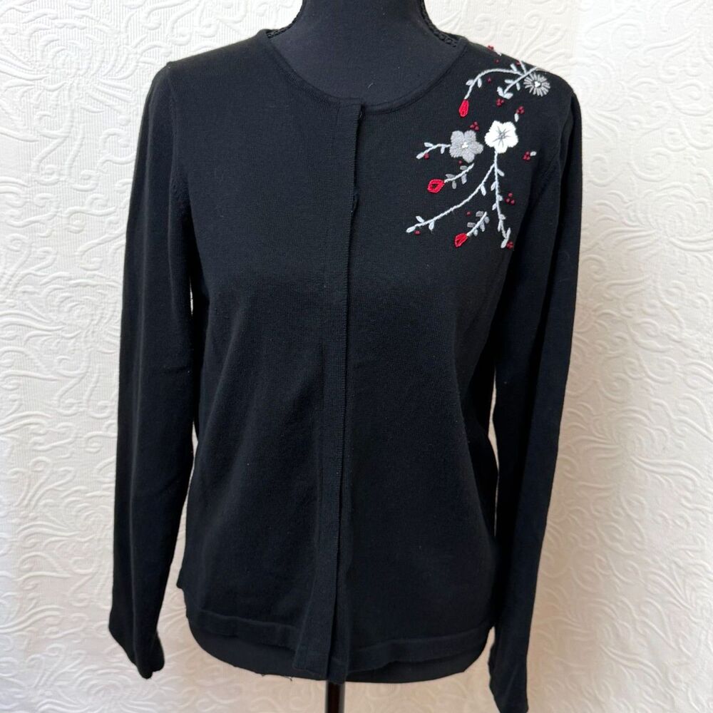Charter Club Petite Black Embroidered Floral Cardigan Sweater M Knit Cottagecore